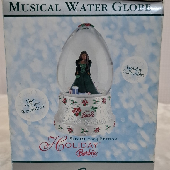 2004 Barbie Collector Musical Water Globe - Picture 6 of 7